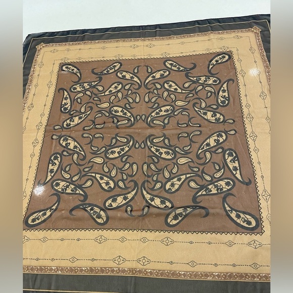 Chocolate brown Bianca Nygard Scarf 32 X 32 Inches - Picture 13 of 15